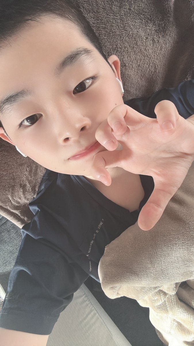 TR_mix0_0's tweet photo. 髪切ってきた(*ﾟ∀ﾟ*)
いつも短いとらくんだぞｸﾝｯ( ˙꒳˙  )

＼＼\\ꐕ ꐕ ꐕ//／／Yeaaaaaaaaah!!!!!!!!
寝ます https://t.co/5RBvS4SuXE