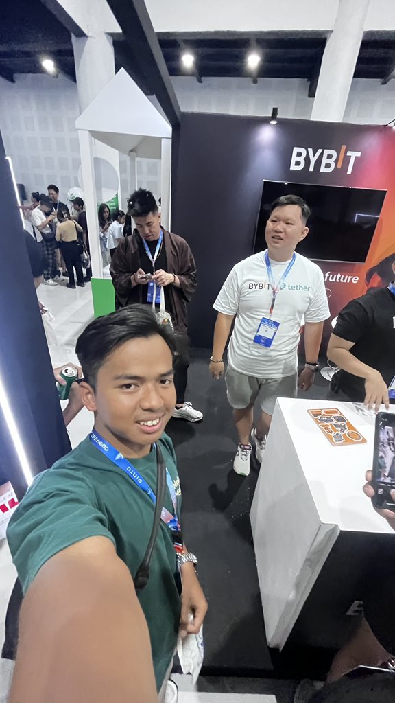Rafiadehanafi's tweet image. fun event with 

#BybitIndonesia #BybitcryptoArk