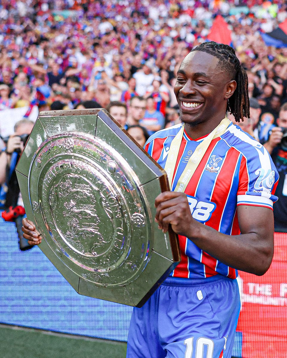 Transfer News Live (@deadlinedaylive) on Twitter photo 🚨 𝗕𝗥𝗘𝗔𝗞𝗜𝗡𝗚: Eberechi Eze will undergo his Arsenal medical tomorrow and sign a 5-year contract.
He's set to be included in Crystal Palace's squad for the Conference League play-off tonight.
(Source: <a href="/sachatavolieri/">Sacha Tavolieri</a>) 🚨 𝗕𝗥𝗘𝗔𝗞𝗜𝗡𝗚: Eberechi Eze will undergo his Arsenal medical tomorrow and sign a 5-year contract.
He's set to be included in Crystal Palace's squad for the Conference League play-off tonight.
(Source: <a href="/sachatavolieri/">Sacha Tavolieri</a>)