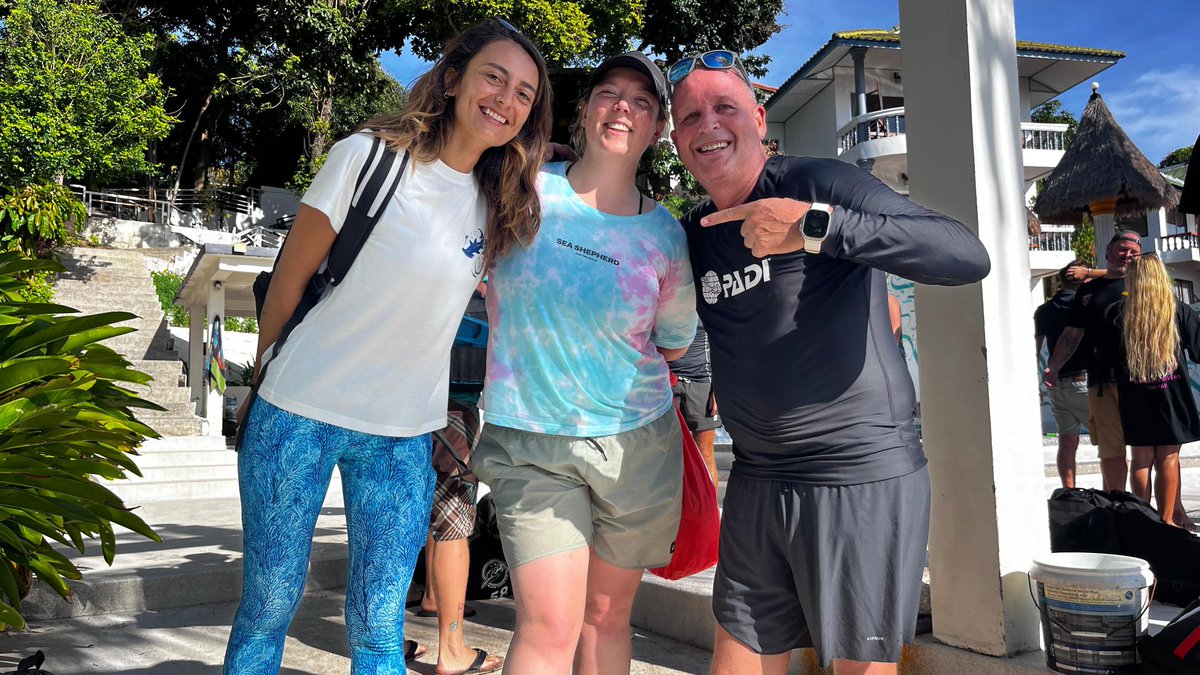 A big congratulations to IDC Koh Tao's and Black Turtle Dive's new August PADI Diving Instructors. Upon successfully completing your 2 days of Instructor Examinations. Next IDC September 9th. idckohtao.com/padi-instructo… #Career #Instructor #IDC #PADI