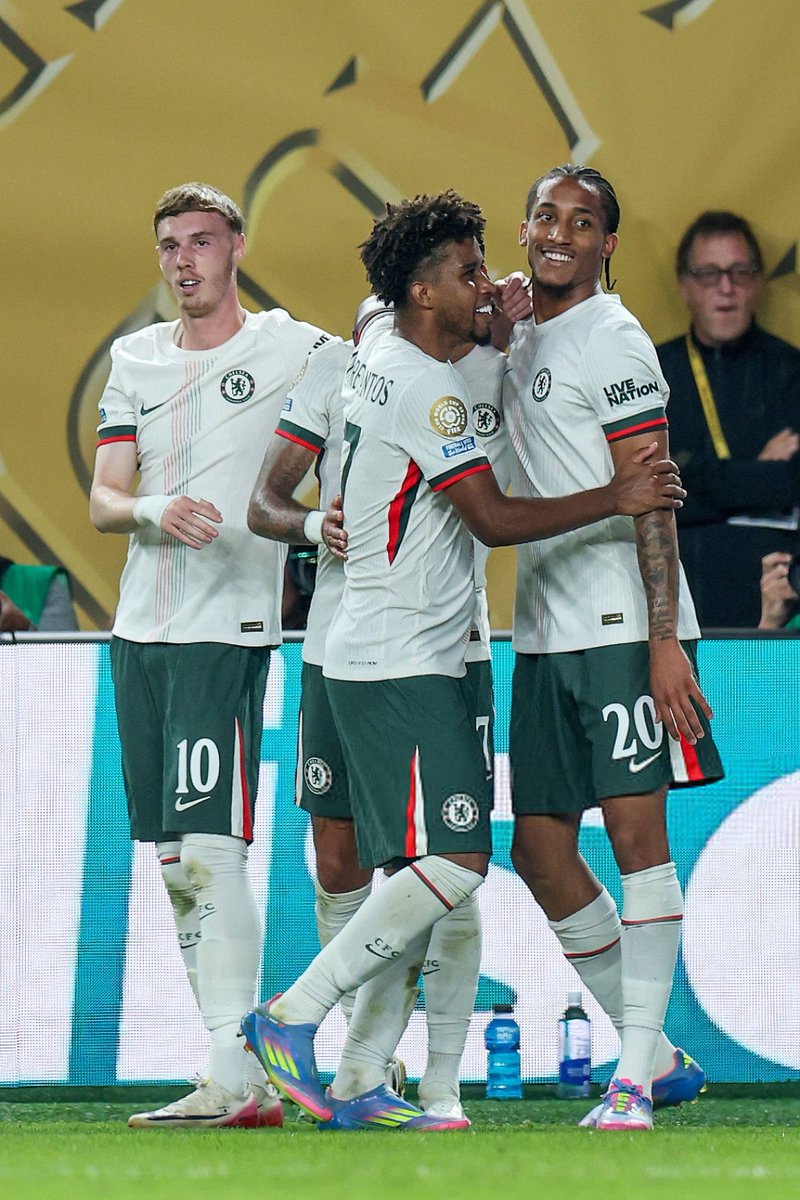 sperm_scan's tweet photo. The away kit is blazing boldness.. apparently joa Pedro giving teen vibes https://t.co/ShViR3ZwWY