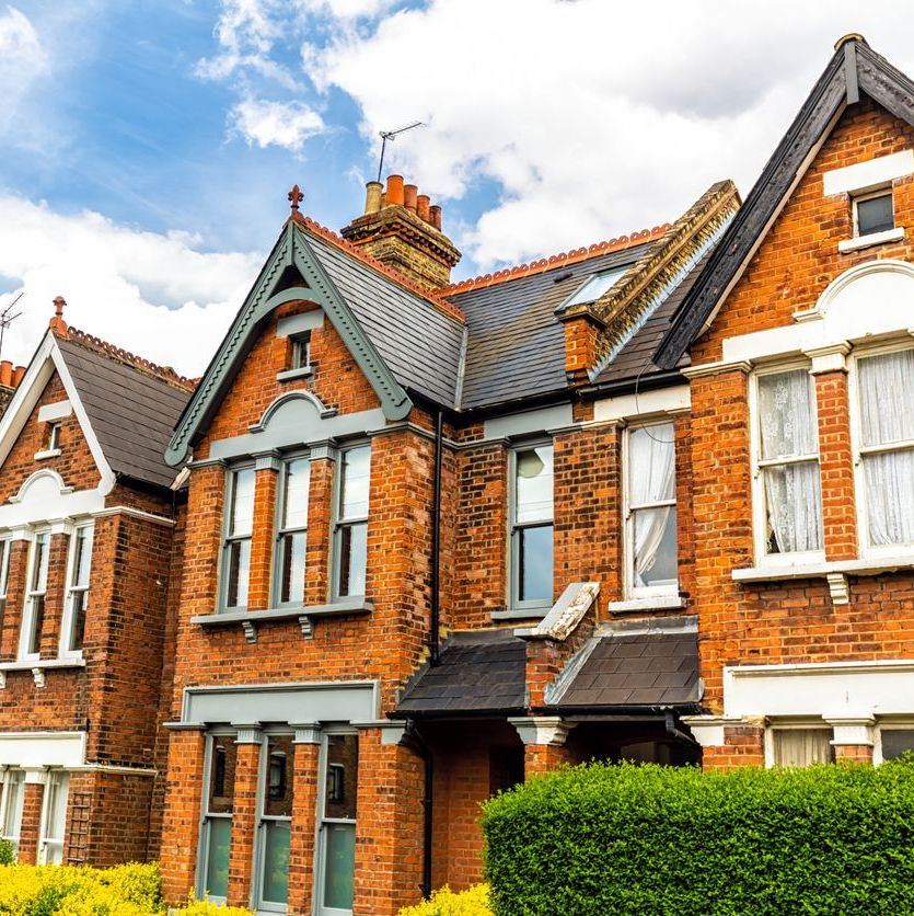 CWAFinance's tweet image. Upsizing doubts? One CWA client found a better rate and moved to their dream home.

Let us help you get there too.

cwafinance.com/mortgages/

#CWAFinance #Upsizing #MortgageSupport