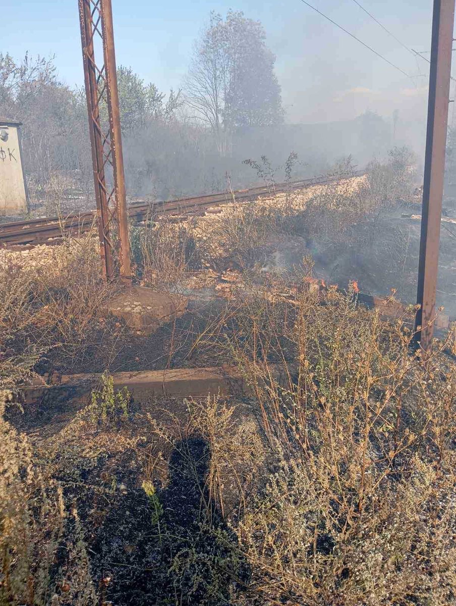 Zbog požara u blizini pruge, deonica Ralja – Sopot Kosmajski zatvorena za saobraćaj vozova
infrazs.rs/2025/08/%d0%b7…