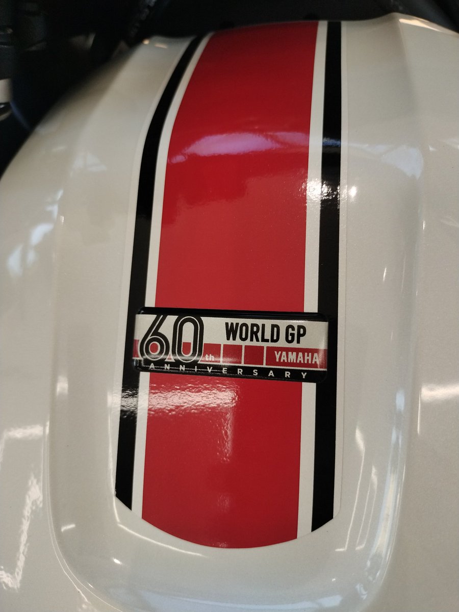 yspokayama's tweet photo. 🚨中古車入荷情報🚨
YZF−R3 WGP60thカラー
入荷しました‼️
当店新車販売ワンオーナー😁
とても綺麗に乗られてたので程度も良し‼️
お問い合わせお待ちしております🔥
#YSP岡山 #YAMAHA #YZFR3
#WGP60th https://t.co/uQtqJlXYWy