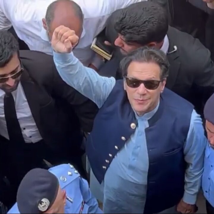ایاک نعبد و ایاک نستعین!!!

نَصْرٌ مِّن اللَّهِ وَفَتْحٌ قَرِيبٌ !!

<a href="/TeamiPians/">Team Insafians 𝗣𝗼𝘄𝗲𝗿</a>
#VictoryForImranKhan