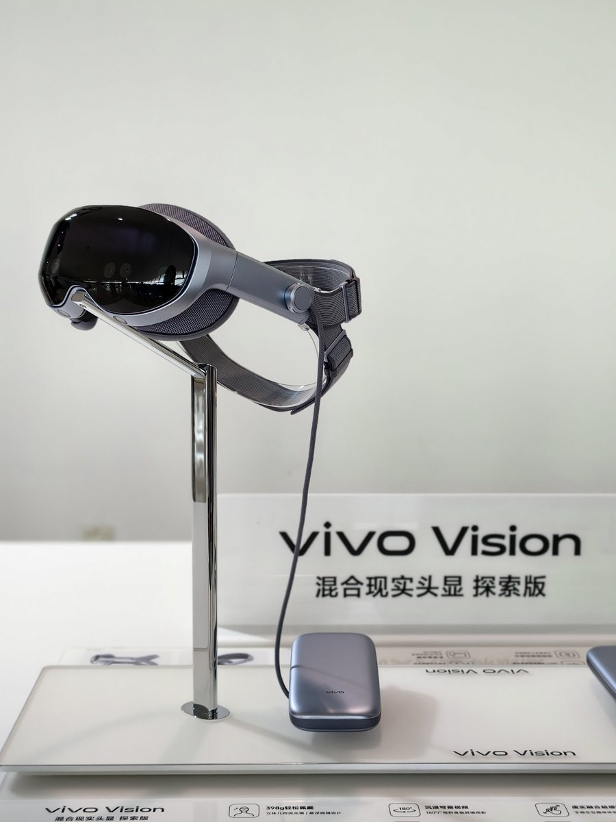 Areeb Anwar tweet media