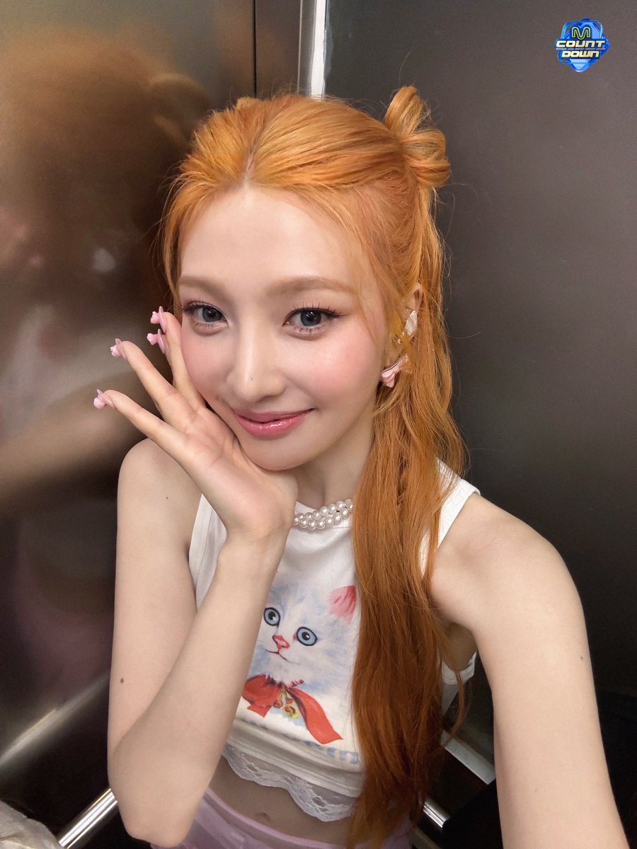 야 풋사과, 너 조이 닮은 거 축하해.
깜찍함? 너도 조이 느낌 좀 있어.
귀여움? 축하해, 노력이 빛을 발휘했어.
사랑스러움? 조이와 함께해서 영광이지?

심장을 찌르는 귀여움.. 🍏
여름 휴가의 정석 = 엠카 조이

#엠카운트다운 #MCOUNTDOWN
#조이 #JOY