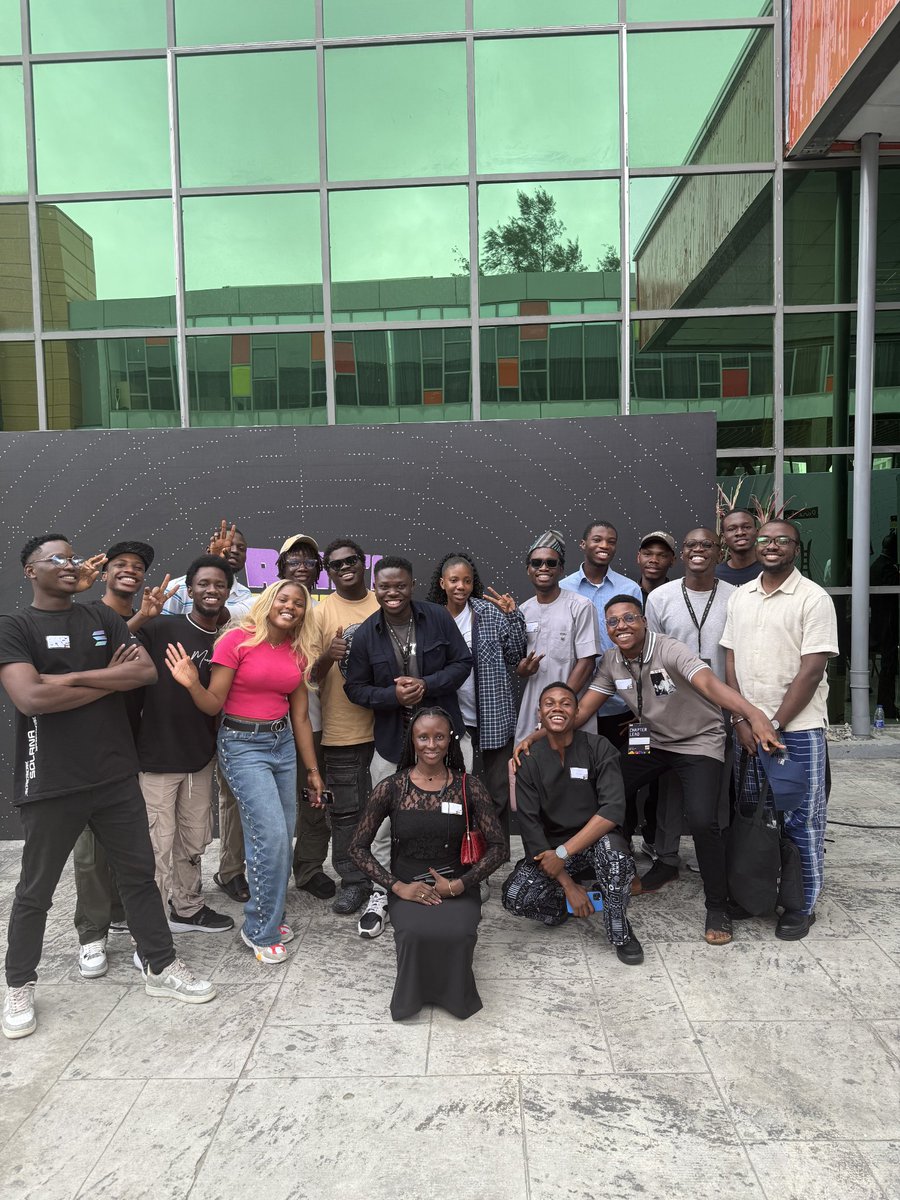 EuniceOkePurple's tweet photo. @osca_hq #oscafest25 Day 1 and Day 2 🤍 https://t.co/JqUVbfVr5k