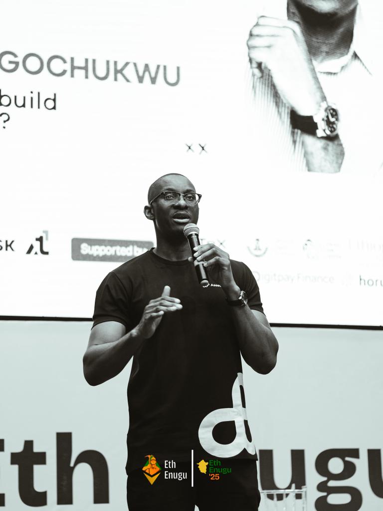 Eth_Enugu's tweet image. During the Eth Enugu‘25 Conference, @AronuUgochukwu, the Co-founder of @rwaassetchain
Spoke on why Asset Chain was built, Here are some take home;
We need to build more than consume; that's actually the vision of @rwaassetchain.
And while you build, learn to be so valuable for…