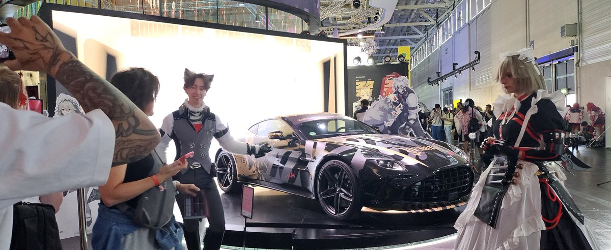 sixthscara's tweet photo. #ridemysterytales #astonmartinzzz #Gamescom2025 #zzzero https://t.co/xh8bJR51N9