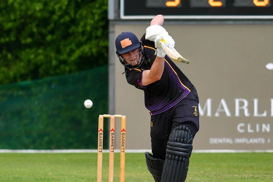 1️⃣0️⃣0️⃣0️⃣ Premier League Runs
8️⃣ Centuries
1️⃣ Senior International Call Up

Cade Carmichael continued his batting form hitting 105 for Northern Knights against Leinster yesterday.

What a 2025 Cade is having 👏