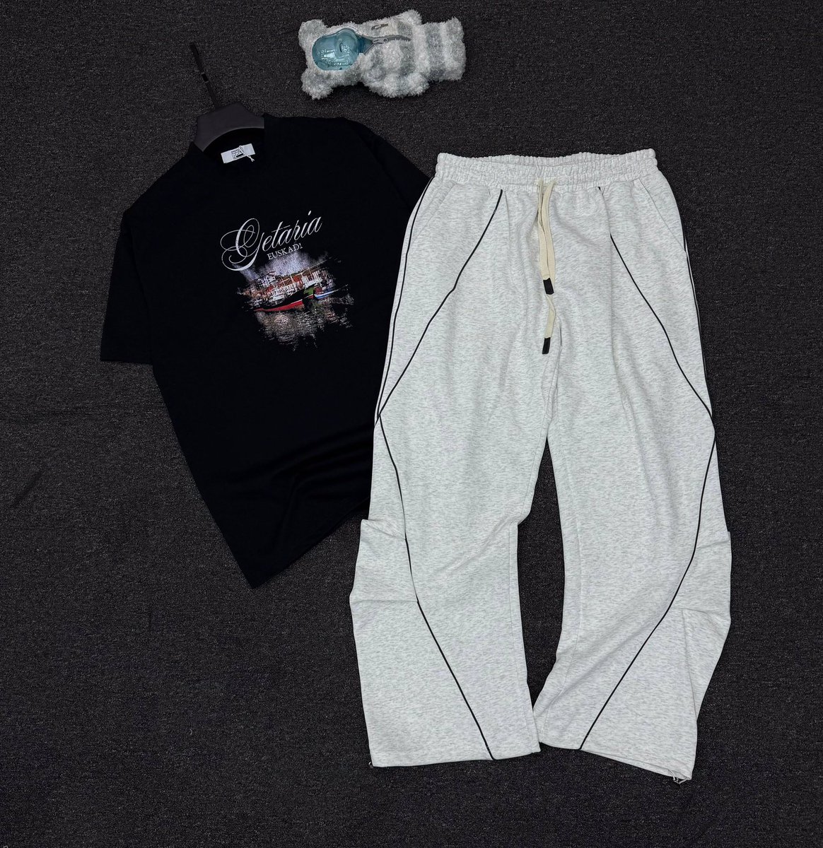 fesfits's tweet photo. Premium Quality Tees✨

M-2xl

15k https://t.co/4b6BZzVgS7