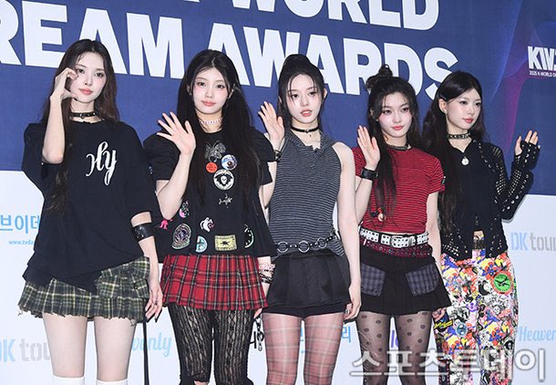 keitadj3's tweet photo. #ILLIT at 2025 K WORLD DREAM AWARDS https://t.co/n1EXonbgrM