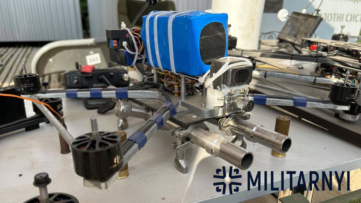 1/ Swarms of drones are overwhelming traditional air defenses. Humans can’t react in time. 

Ukraine’s AI-powered drone hunter changes the game. 

Maybe someone at the Pentagon should read this? 🧵⤵️