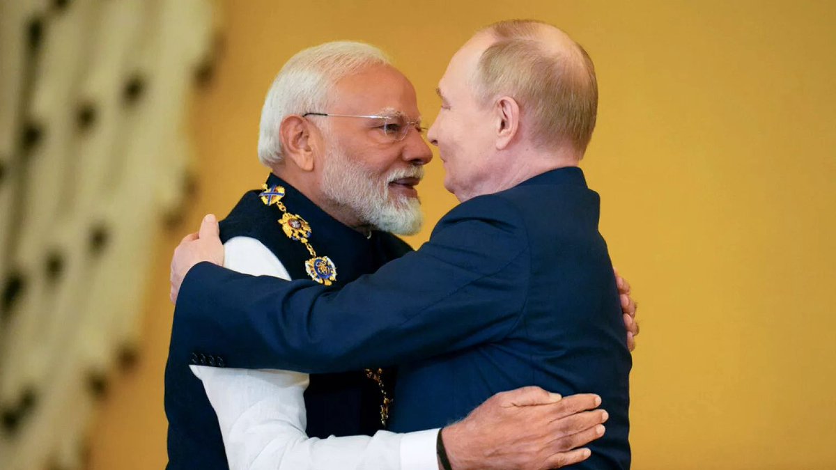 World_Affairs11's tweet photo. BREAKING:

India and Russia aim to grow annual trade by 50% within five years, targeting $100 billion as ties with the U.S. strain. https://t.co/fjd6J4dkaC