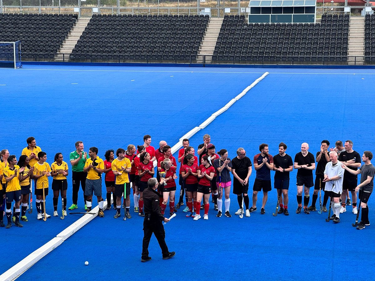 Southgate Hockey Takes Lee Valley by Storm! 🏑
On 16 August, two Southgate teams hit the Olympic pitches at Lee Valley for the Back2Hockey tournament
🥉 One team clinched 3rd place out of 7, while the other held strong mid-table.
Southgate spirit was in full swing! 🔴⚫