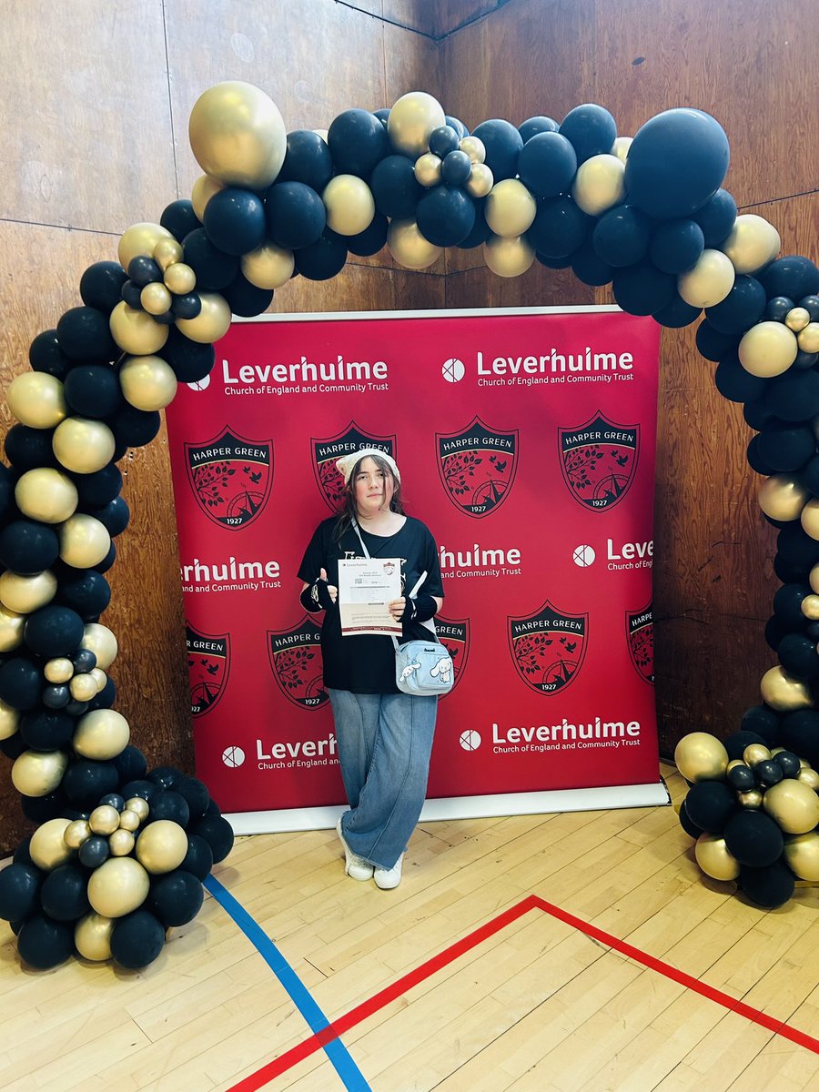 What a way to start the day! To say we are #proud is an understatement. Putting the work in and #reapingtherewards 

Time to celebrate 🎉 ❤️#wah #resultsday #GCSES