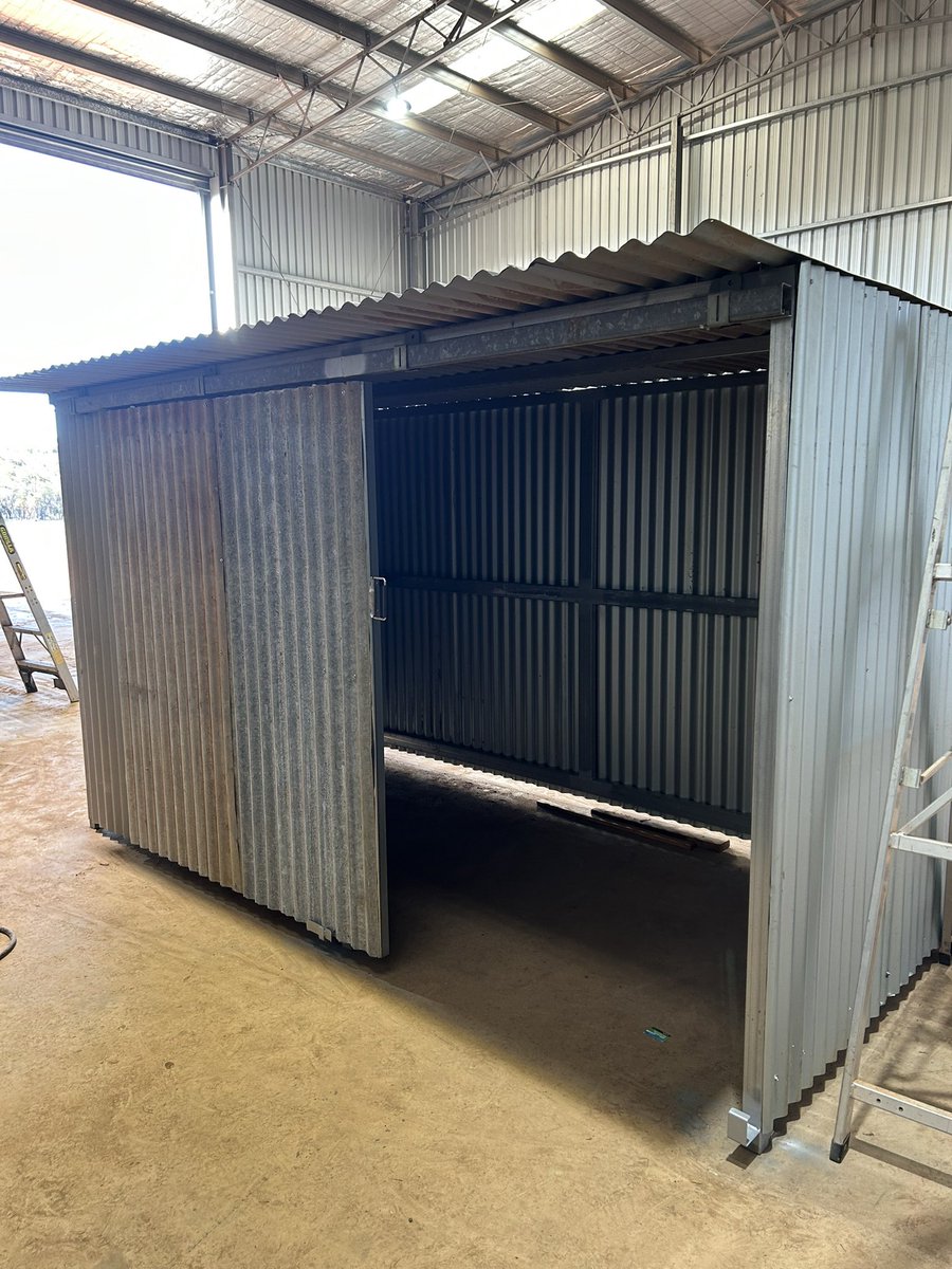 New Pressure washer shed turned out a treat on the pad next week🤙🤙