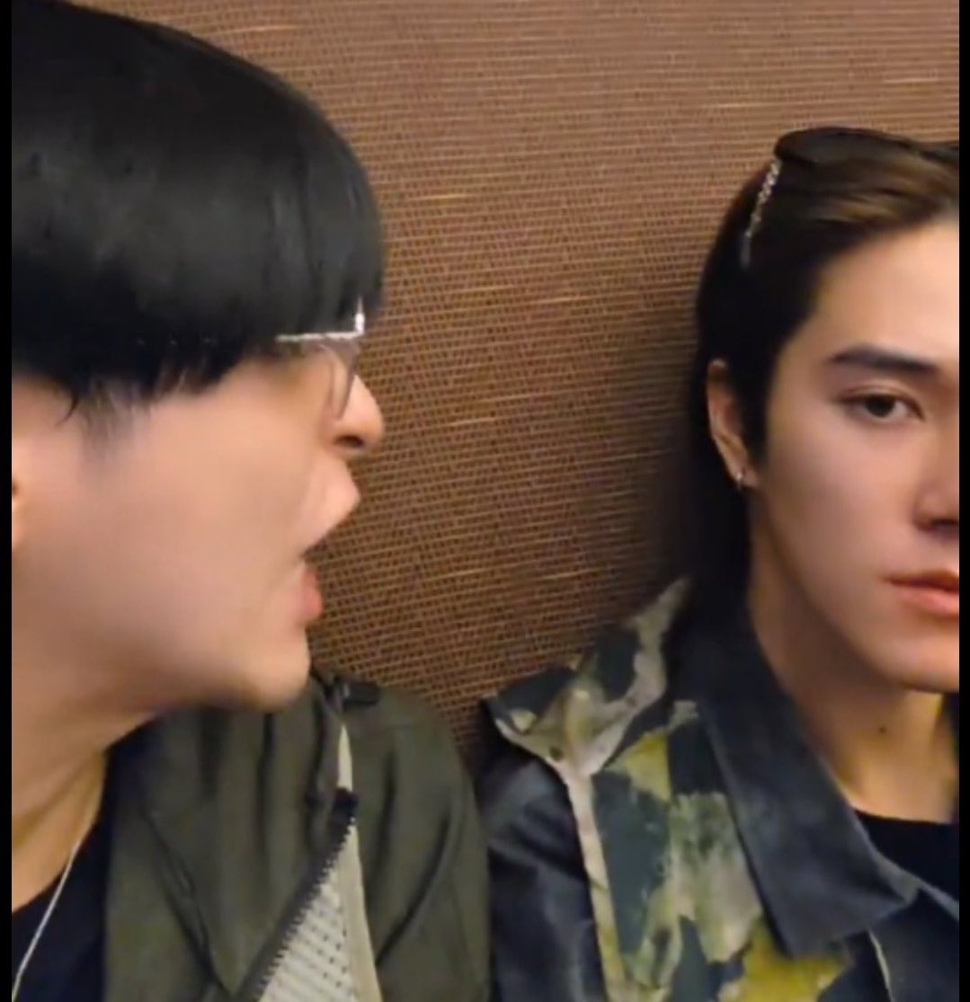 they kept stressing my poor guy out FREE HIM