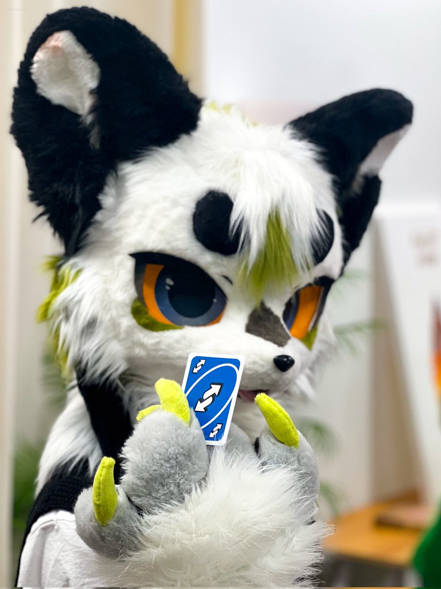 수호 군대이슈로 동결🪖🧊 tweet media