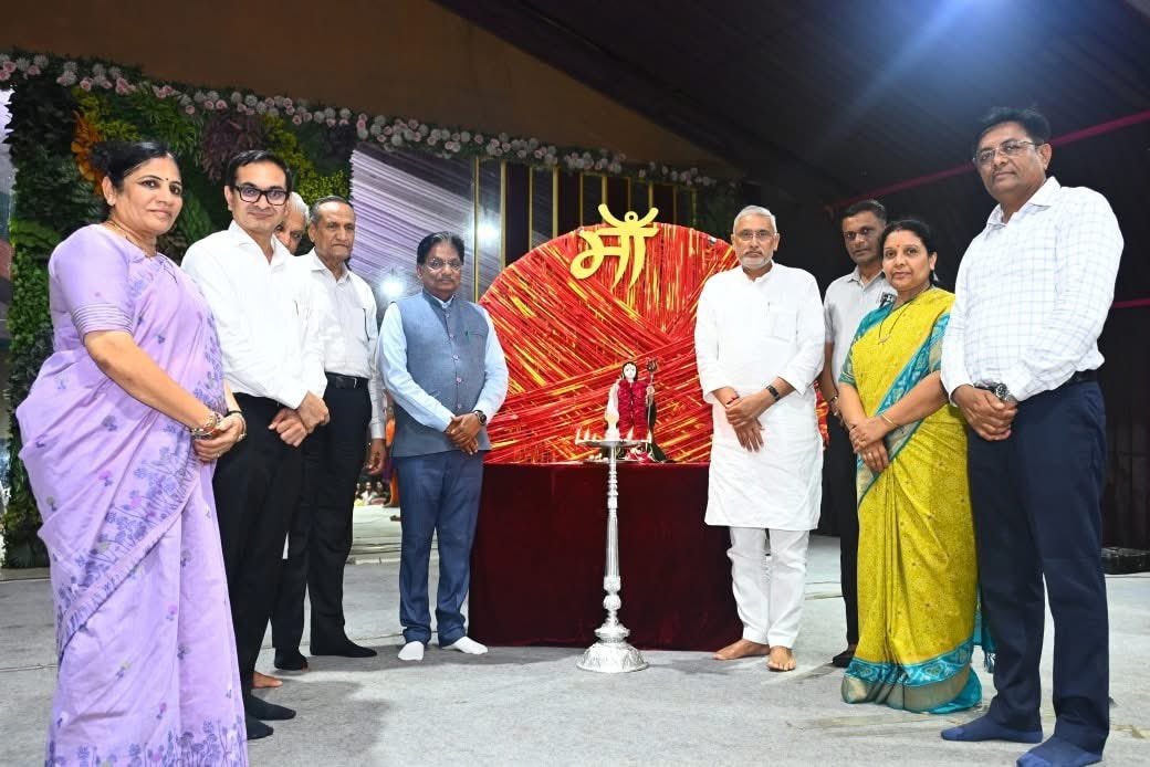 દેશ ના યશ્સ્વી વડાપ્રધાનશ્રી <a href="/narendramodi/">Narendra Modi</a> સાહેબ તા-૨૫ ઓગસ્ટ ના રોજ નિકોલ, અમદાવાદ ના આંગણે પધારી રહયા હોય ત્યારે ખોડલધામ ગ્રાઉન્ડ, નિકોલ ખાતે આયોજીત જાહેરસભાના આયોજનના ભાગરૂપે એક સામાજિક બેઠકનું આયોજન કર્યુ. જેમા ઉપસ્થિત ૧૫૦૦ થી વધુ લોકો ને સભા મા ઉપસ્થિત રહેવા આમંત્રણ પાઠવ્યું.