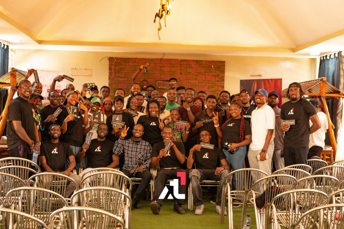 Team1NG's tweet image. Spreading the @avax adoption in Makurdi with @AvaxTeam1 🇳🇬
We had an attendance of 70+ web3 enthusiasts come learn more about Avax and the 🔺doption.
Thanks to @OgoziPrecious for hosting this one.