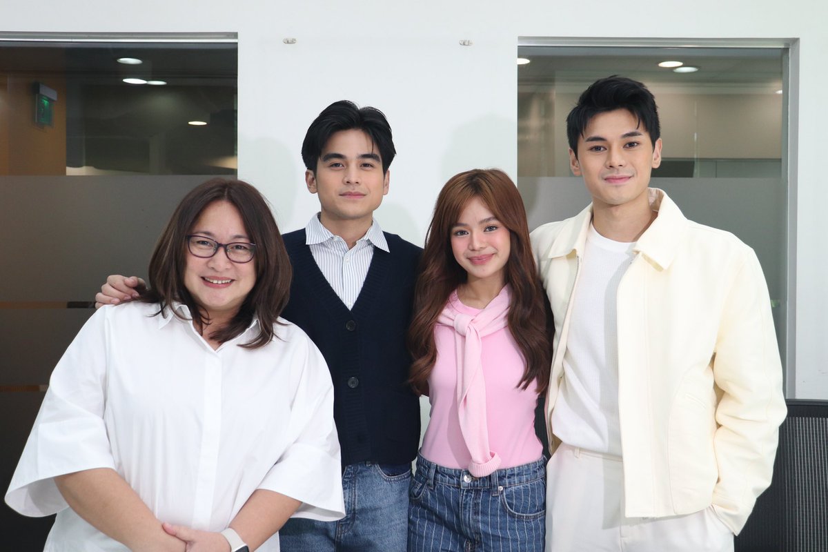 mjfelipe's tweet photo. THIS JUST IN: Star Cinema, GMA Pictures and Regal Entertainment team up for a big screen project that will star ex-PBB housemates Will Ashley, Dustin Yu and Bianca de Vera. 

📸 Star Cinema https://t.co/rqpu4yjKPn