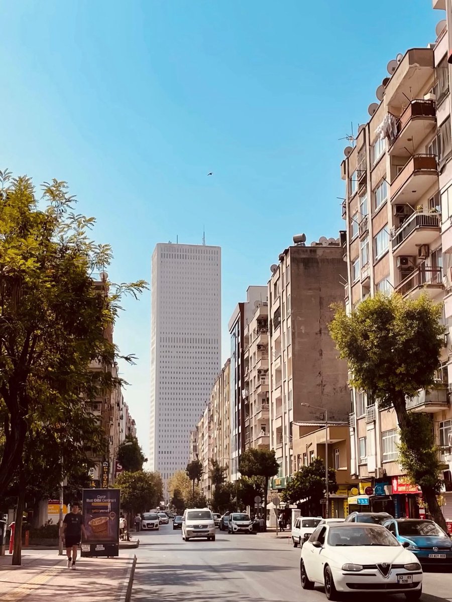 Dünya Kenti Mersin 🇹🇷 (@mersinliyizbiz) on Twitter photo Mersinli olmak: Navigasyon olarak Metropol / 52 katı kullanmaktır. Kaybolma derdi yoktur, her yol denize çıkar. Mersinli olmak: Navigasyon olarak Metropol / 52 katı kullanmaktır. Kaybolma derdi yoktur, her yol denize çıkar.