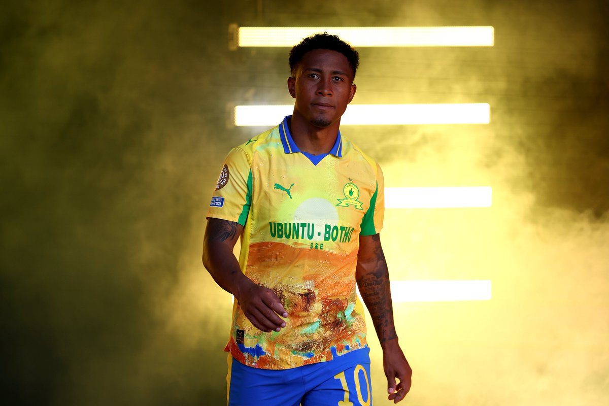 Lorenz_KO's tweet photo. 💣 Lucas Ribeiro Costa is attempting to terminate his contract with Mamelodi Sundowns:

"I believe that I have just cause to terminate my contract with Mamelodi Sundowns FC, which I will explain before the FIFA Football Tribunal."

The Brazilian is represented by the Dupont-Hissel law firm who are currently handling the highly-profile 'Diarra Ruling'.

Full story 🔗 https://t.co/jWp2Xjfne2