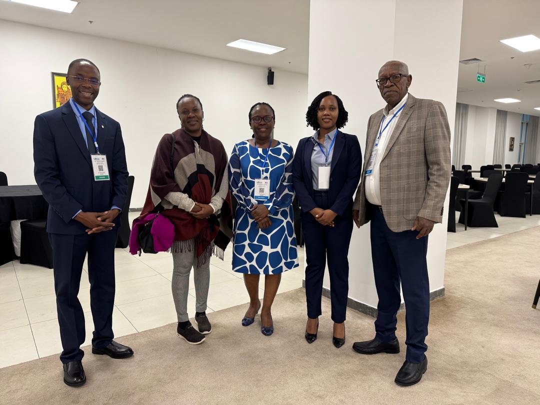 #COECSAcongress2025Ethiopia
R-L Dr. Arunga, Dr. Otiti Juliet, Ms. Jolly Kemigabo, Dr. Birungi &amp; Prof Kagame pose for a photo after an insightful discussion with <a href="/CureBlindness/">Cure Blindness Project</a> about setting up an Eye Bank in Uganda. One of the key issues discussed was the need for strong advocacy