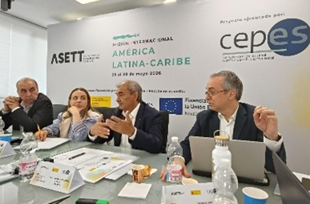 CEPES2's tweet photo. 🌎España compartió su modelo de #EconomíaSocial con 45 líderes de 11 países de América Latina y Caribe
📍La misión #ASETT, organizada por #CEPES, @empleogob y Mondragón, reforzó alianzas y el intercambio de buenas prácticas
🔗 https://t.co/oYYeKHpiVm
#SomosEconomíaSocial https://t.co/Hj3aZMeHAK
