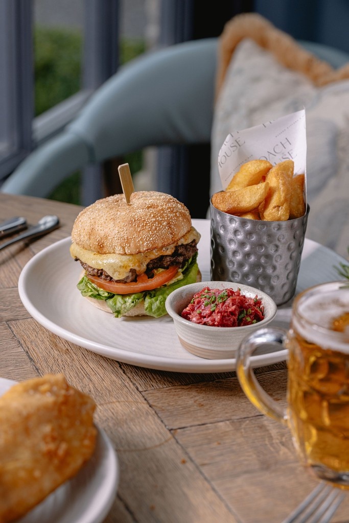 MiddletonLodgeEstate tweet media