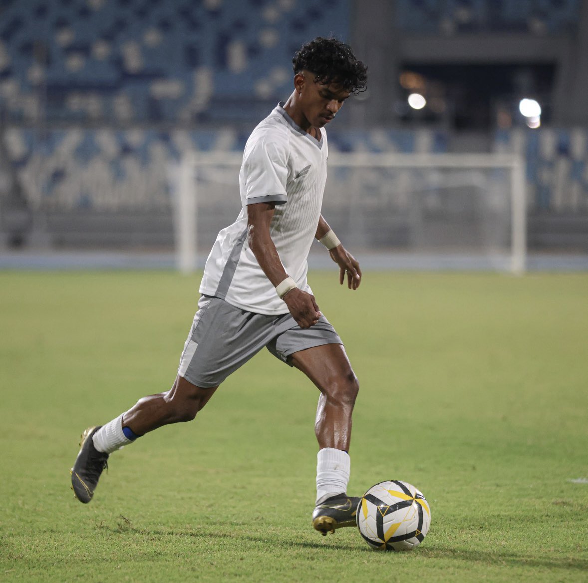 beso10a's tweet photo. Preseason 🩶⚽️
#الحمدالله https://t.co/XYKpIpdIDS