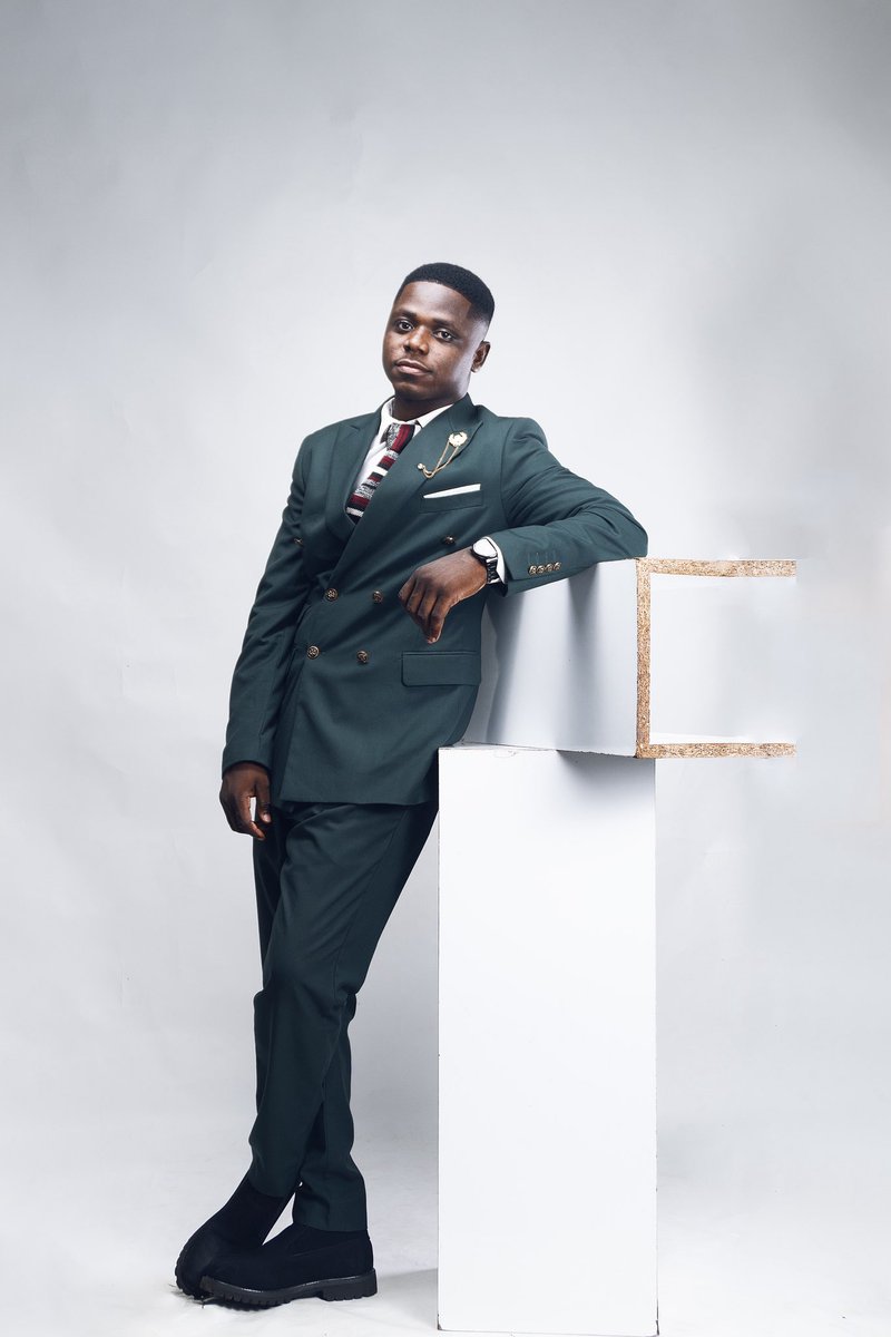 Happy Birthday to myself🎉🥳✨
Grateful to God for the gift of life.
May this new age open doors of greatness, joy, good health, endless blessings and more Bangers🎶.

God bless you KANDINGA 🦍