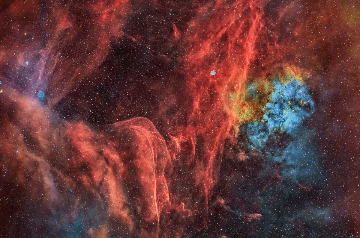 Optolong_filter's tweet image. Sh2-115 in SHO
It's a visible emission nebula in the constellation Cygnus, 7,500 light years from our solar system.
Shots taken with #3nm filters with a full moon.
🔭 Askar fra600 reduced f3.9
📷Zwo Asi 2600mm
⚙️Zwo Am5
#Optolong filters 3nm Ha O3 S2
Credit: Gianni Lacroce
#SHO