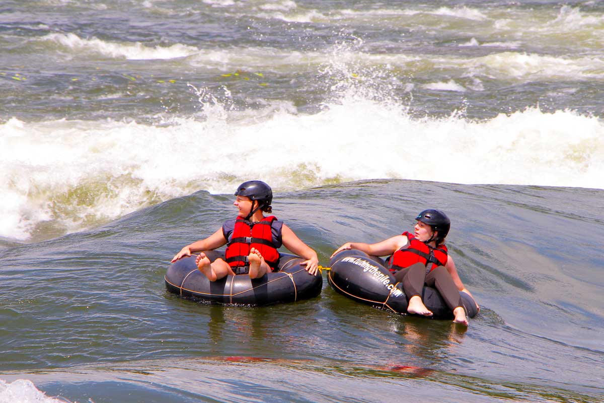 JinjaGuy's tweet photo. 10 Things to Do in JINJA   

1. Rafting on The Nile 
2. Bungee Jumping 
3. BOAT Cruise 
4. Quad Bike 
5. Visit the source of R.Nile 
6. Water Massage Busowoko or Makwanzi Falls 
7. Water Tubing 
8. Go water Biking 
9. Go Water Sliding 
10. Ziplining along the Nile

VISIT JINJA https://t.co/5aL474VEng