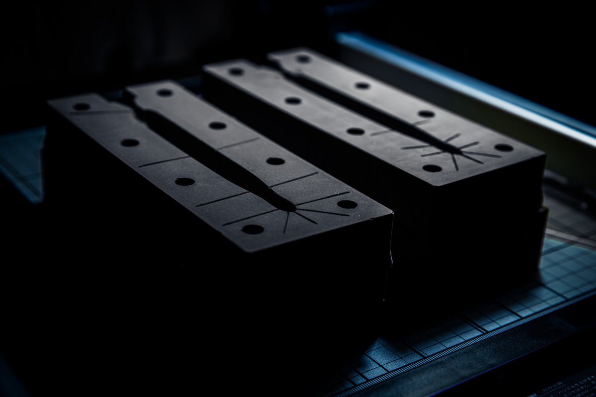 TheThreePct's tweet image. MYSTIK 6.5について、素材と生産方法を工夫しながら、ひたすらトライ＆エラー。

正直、このままリリースしても良いんですが、もう一つレベルの高いルアーに仕上げられる可能性がを感じたので、妥協せず頑張っています。

発売まで、気長にお待ちいただけましたら幸いです。

#3pct 
#MYSTIK65