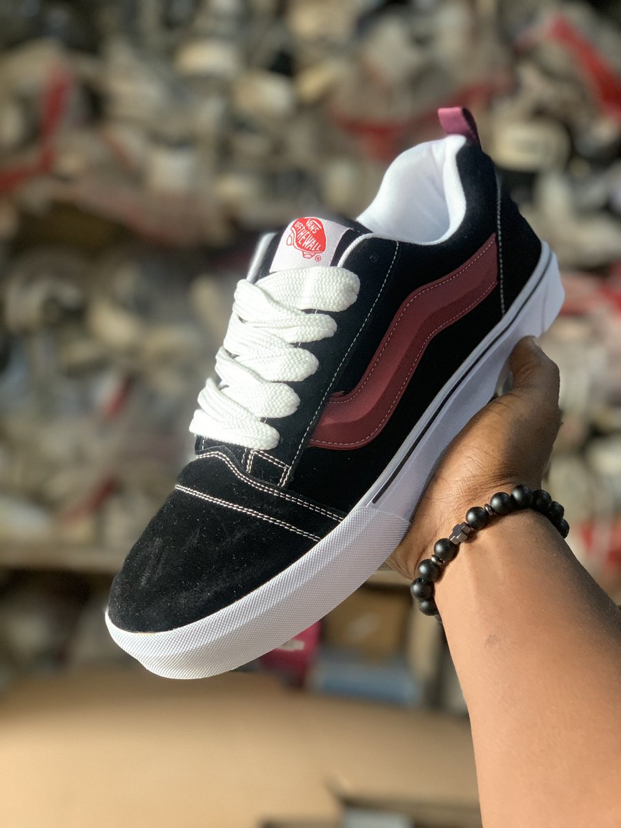 AY ᴰᵉˢʰᵒᵉᵖˡᵘᵍ🥾🔌 tweet media