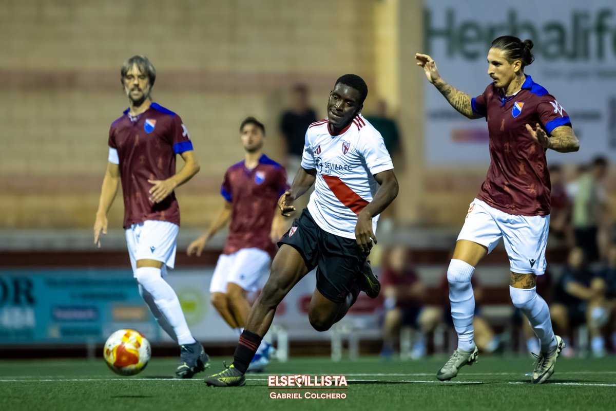 📰 Crónica | Dos Hermanas 1-1 Sevilla Atlético

#️⃣ #SevillaFC #TDSDeporte #SevillaAtlético #PretemporadaSAT #CanteraSevillaFC 

✍🏼 Redacción
📷 <a href="/gabriphto/">Gabriphto</a>

🔗 elsevillista.es/2025/08/cronic…