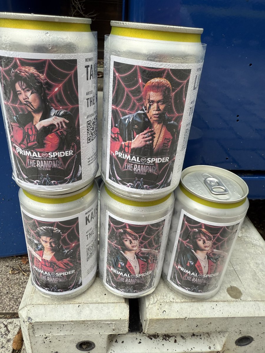 THE RAMPAGE PRIMAL SPIDER 
ランペ プラスパ オリジナルラベル缶 
サントリー レモンスカッシュ 
自販機 交換

譲] サインなし→ LIKIYA 神谷健太 武知海青 後藤拓磨

求]RIKU 陸 2種 優先！
RYU 龍 2種

郵送での交換可能📮
難しいかと思いますが、お取引可能な方はリプお待ちしております