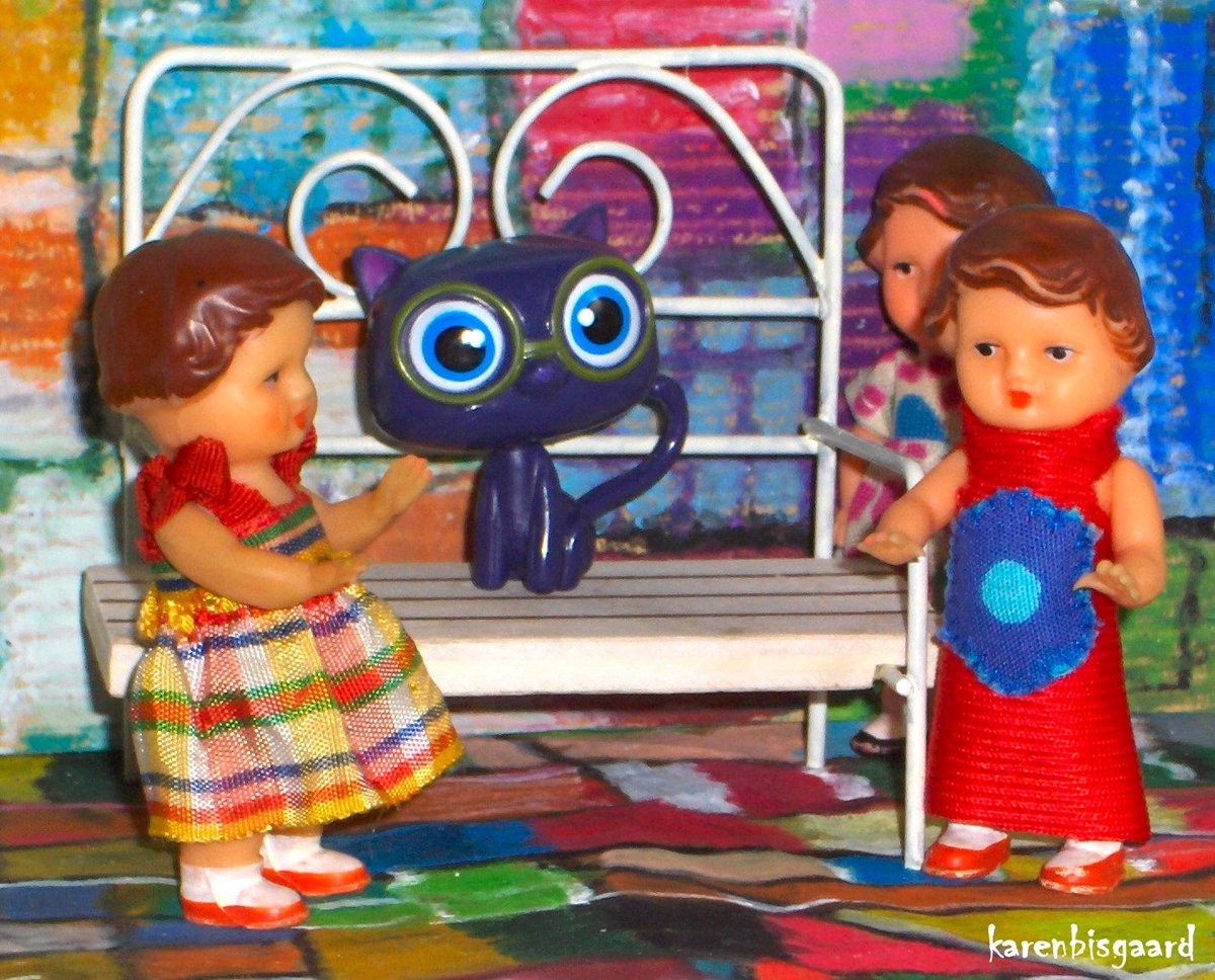 KarenBisgaard1's tweet image. …svintagedollsphotography.blogspot.com/2025/08/ari-do…
#dollphotography #bartleby #plasticfigurine #dolldisplay #aridolls #Collectible