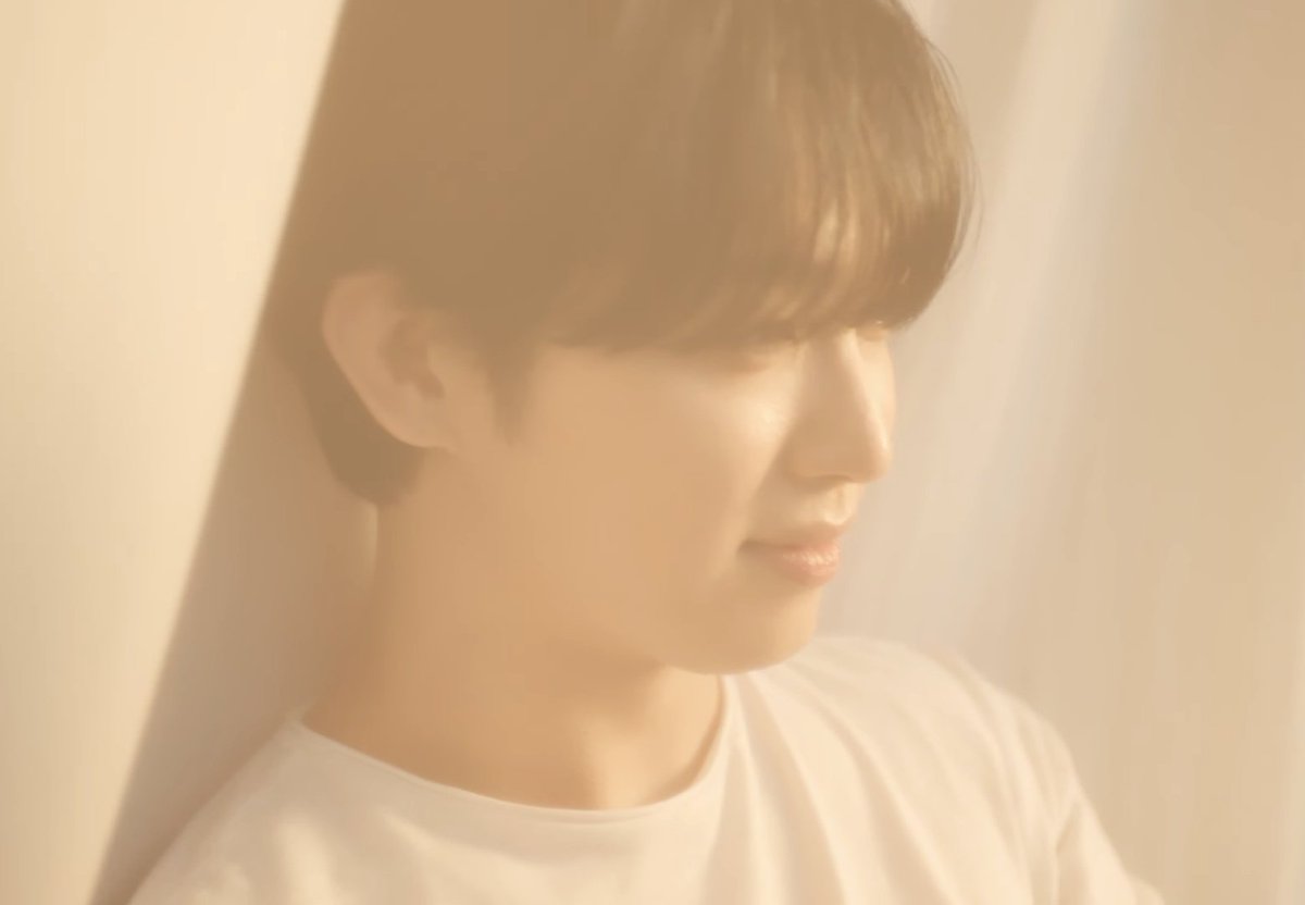 디싱 뮤비에 착장이 몇 개야 😍😍