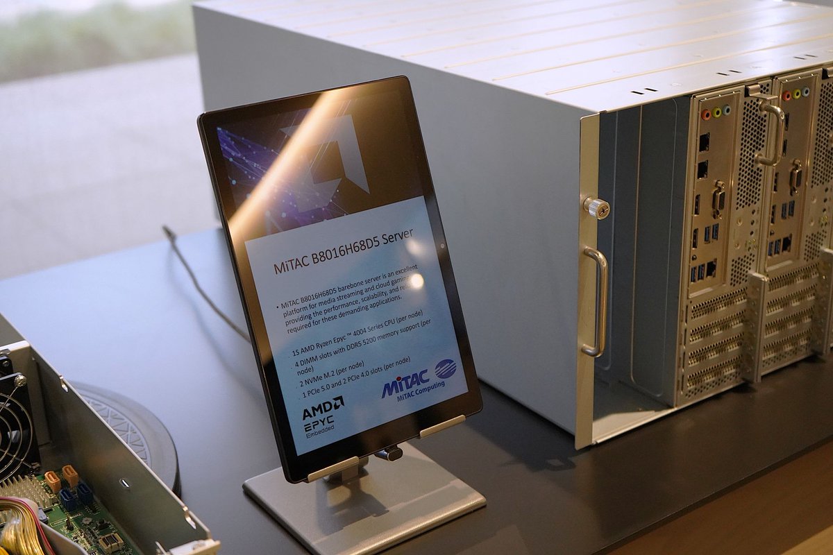 MiTACcomputing's tweet photo. 🚀 Exciting news! 
We are proud to deploy our latest @AMD -powered servers at AMD HQ in Santa Clara. 

Featuring the 6U 5-Node AM5 Cloud Server &amp; racks with  @AMDServer  9005, we’re pushing performance + efficiency for #AI, #cloud &amp; #enterprise workloads. 

#MiTAC #AMD #EPYC9005 https://t.co/xP5evqLjFx