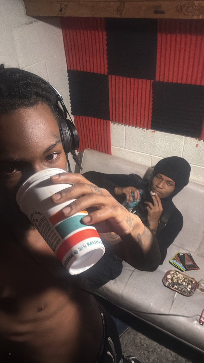 1waystudda's tweet photo. If mar ain’t force me to lock in tn this bitch wouldn’t been made I gave this my 🫀 @1waymarrr #FreeC1 #FreeVon #Nekotw #FreeMell https://t.co/cEkgnPJMDQ