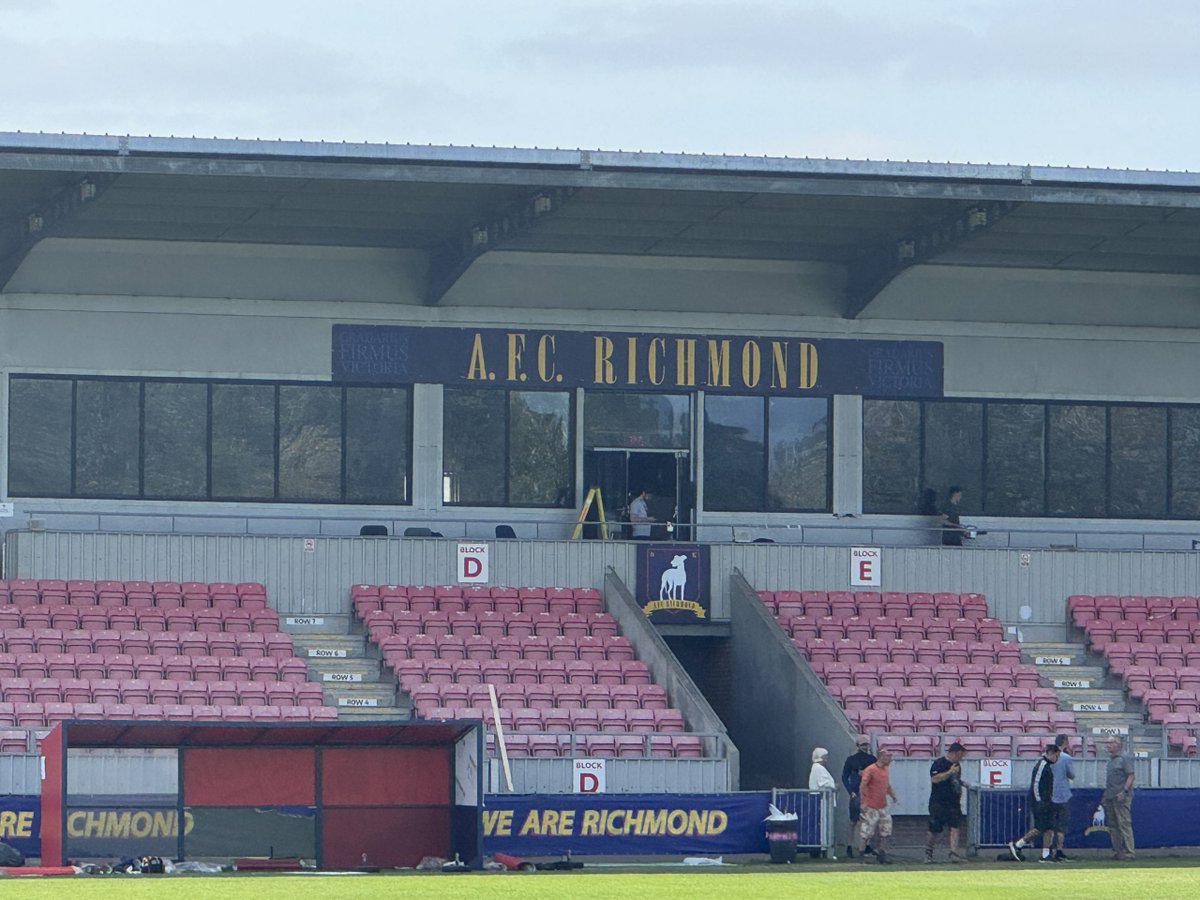 EXCLSUIVE: STADIUM GETS TED LASSO MAKEOVER FOR SERIES FOUR -  teddingtontown.co.uk/2025/08/21/exc…