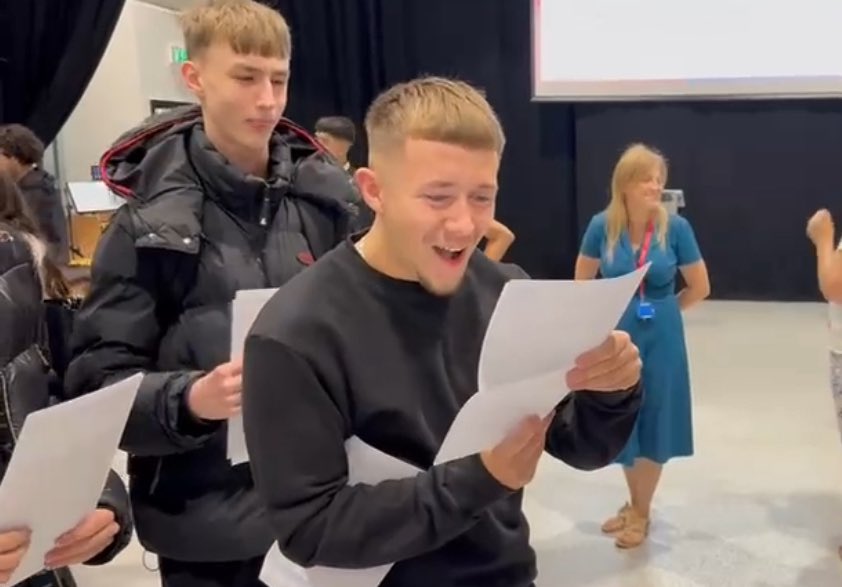 Chiltern Learning Trust (@chilternlt) on Twitter photo Congratulations to our year 11’s! 🏆
We’re absolutely blown away by your incredible achievements, it's clear the hard work of our students and staff have paid off! 👏
<a href="/Cedars_Upper/">Cedars Upper School</a> <a href="/ChallneyBoys/">Challney Boys</a> <a href="/Challney_Girls/">Challney Girls</a> <a href="/ChilternA/">ChilternAcademy</a> <a href="/DaubeneyAcademy/">Daubeney Academy | Bedford</a> <a href="/DenbighHigh/">Denbigh High School</a> <a href="/KAKempston/">Kempston Academy | Bedford</a> Congratulations to our year 11’s! 🏆
We’re absolutely blown away by your incredible achievements, it's clear the hard work of our students and staff have paid off! 👏
<a href="/Cedars_Upper/">Cedars Upper School</a> <a href="/ChallneyBoys/">Challney Boys</a> <a href="/Challney_Girls/">Challney Girls</a> <a href="/ChilternA/">ChilternAcademy</a> <a href="/DaubeneyAcademy/">Daubeney Academy | Bedford</a> <a href="/DenbighHigh/">Denbigh High School</a> <a href="/KAKempston/">Kempston Academy | Bedford</a>