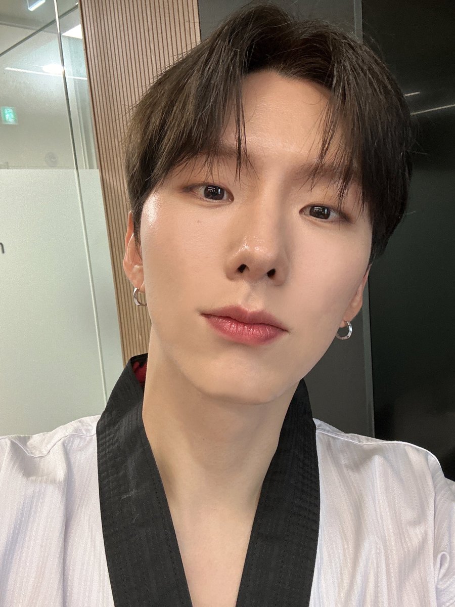OfficialMONSTAX's tweet photo. 태!권!도!앙! #기현 https://t.co/hIeUyhdTES