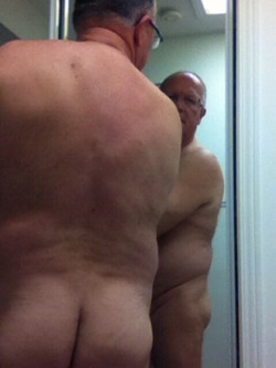 Older_loving (@ape_musc) on Twitter photo 