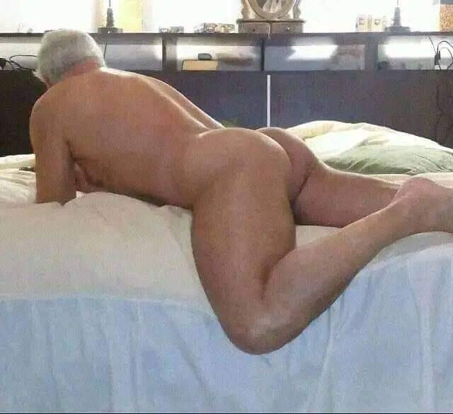 Older_loving (@ape_musc) on Twitter photo 