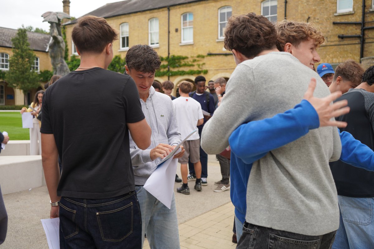 Guy Sanderson tweet media